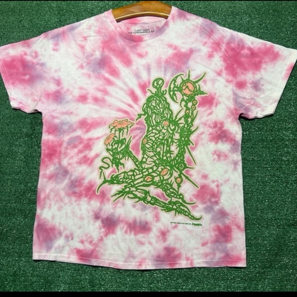 Lady Gaga shirt Sz M